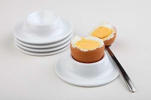 Eierbecher, 4er Set Ø 8,5 cm, H: 2 cm Melamin, weiß spülmaschinengeeignet stapelbar nicht mikrowellengeeignet keine direkte